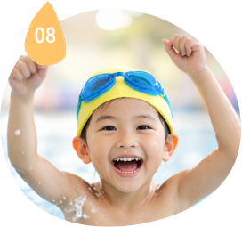 達成感を感じる子どもの笑顔